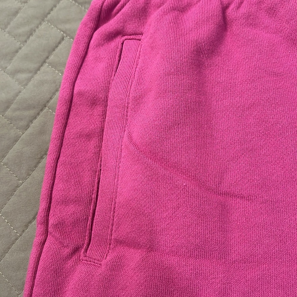 Gap Fuchsia 5.5" Terry Shorts/NWT/Various sizes - Picture 13 of 16